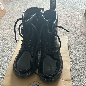 Worn 3x Girls Doc Marten’s